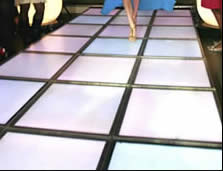 portable_illuminated_dance_floor_catwalkstyle